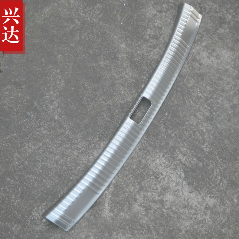 适用于2017-19款一汽奥迪A4L不锈钢装饰后杠踏板AUDI A4L内后护板