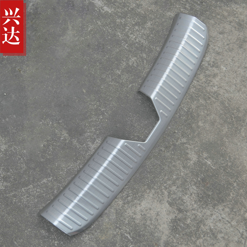 适用于2016-18款上汽通用雪佛兰乐风RV不锈钢后备箱踏板 内后护板