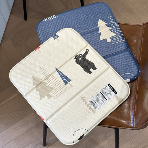 学生运动会坐垫便携洗澡垫隔凉垫