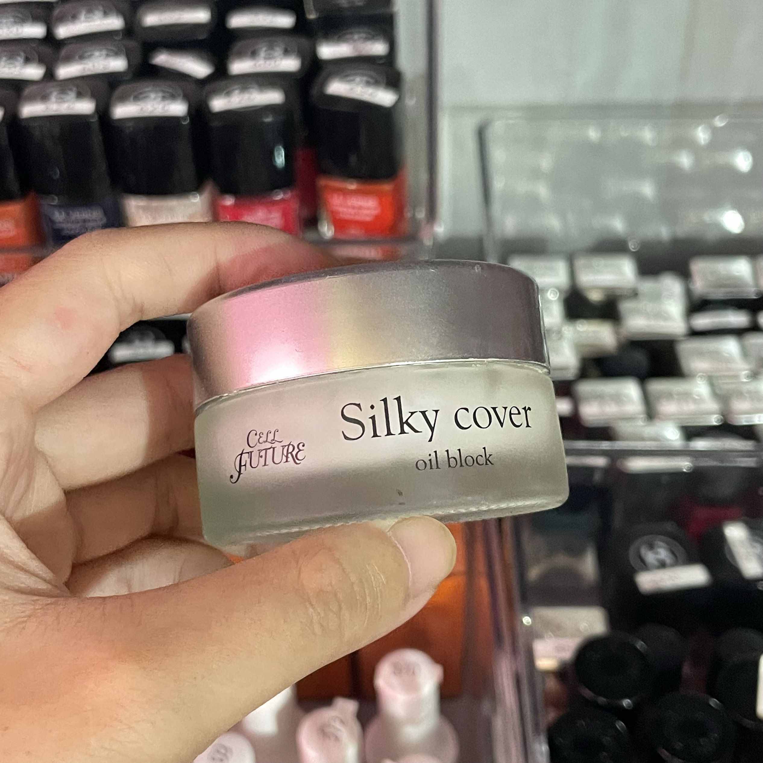 日本silky cover妆前磨皮霜 毛孔遮瑕细纹隔离霜 试用