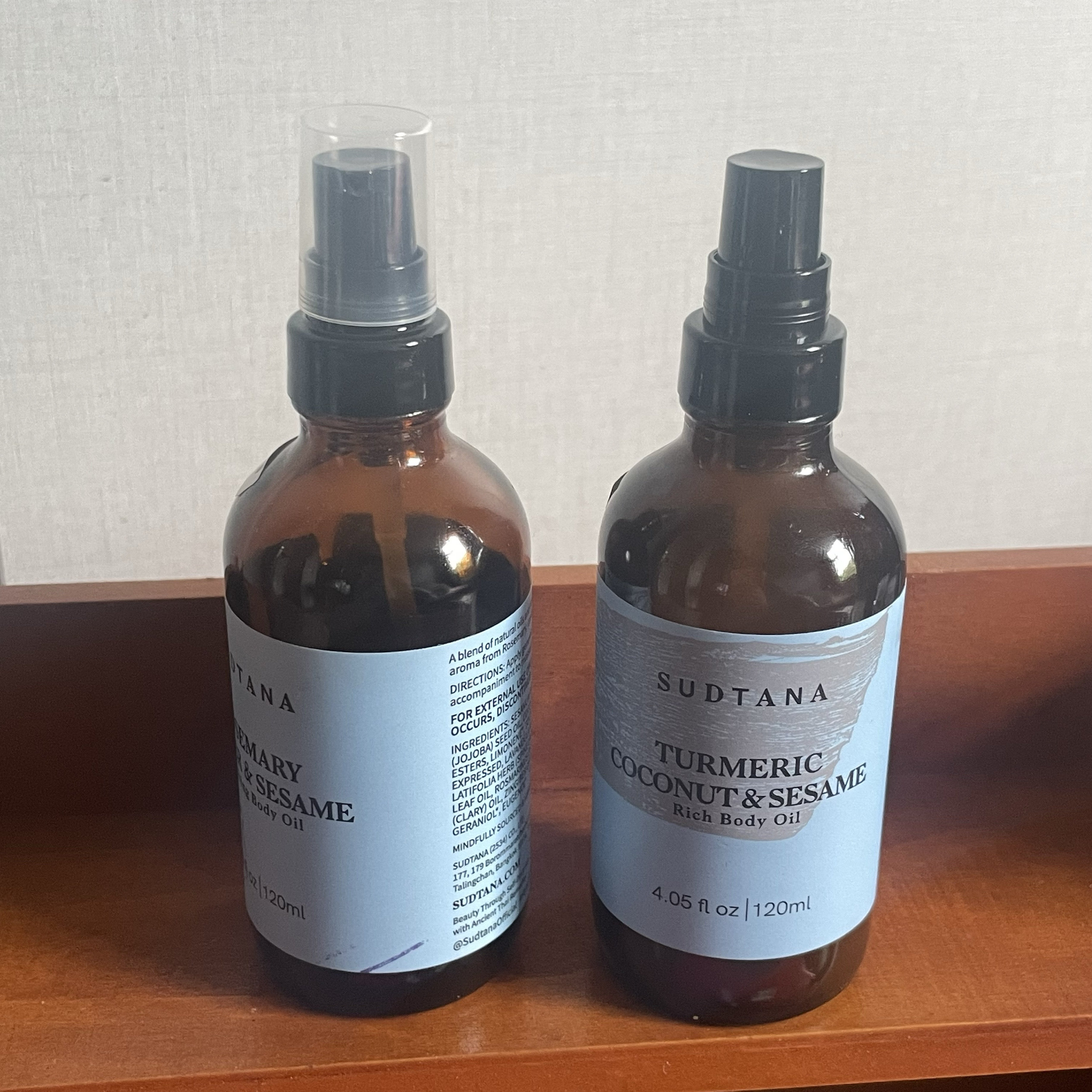 试香章小蕙SUDTANA身体油迷迭香姜黄根椰子油按摩油spa级护理香氛