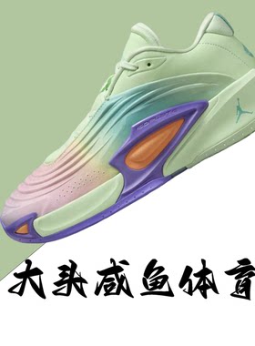 耐克男子缓震低帮实战篮球鞋