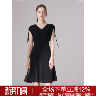 气质显瘦N72B3801艾薇连衣裙2680元 春夏时尚 专柜正品