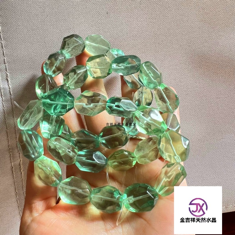 天然绿萤石随形手链不规则