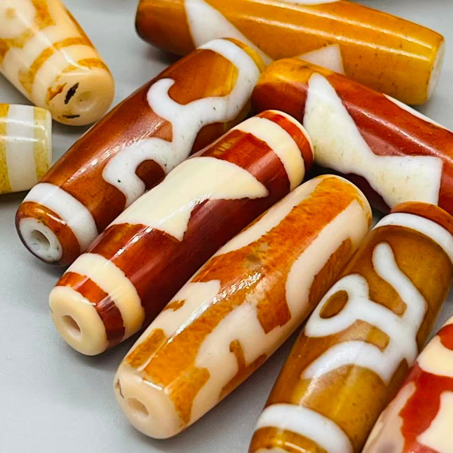 保真西藏天然玛瑙天珠红色虎牙财神五眼吊坠男女项坠配珠DIY饰品