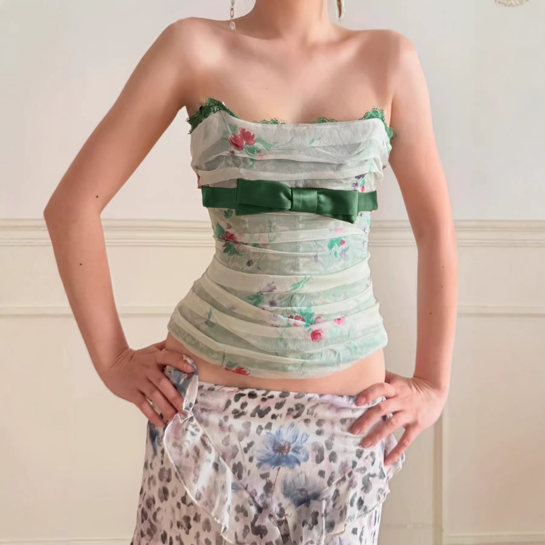 森系清新印花网纱抹胸性感辣妹蝴蝶结修身褶皱蕾丝背心上衣女夏季