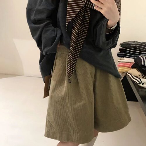 大7女装秋冬季新品韩版宽松大码胖mm慵懒休闲风灯芯绒阔腿五分裤