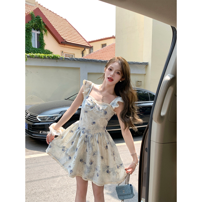 FFBLUE蕾丝小飞袖收腰连衣裙