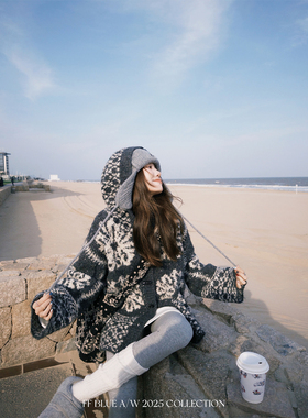 FF BLUE 北欧费尔岛 秋冬复古感羊毛牛角扣连帽毛衣连帽针织衫女