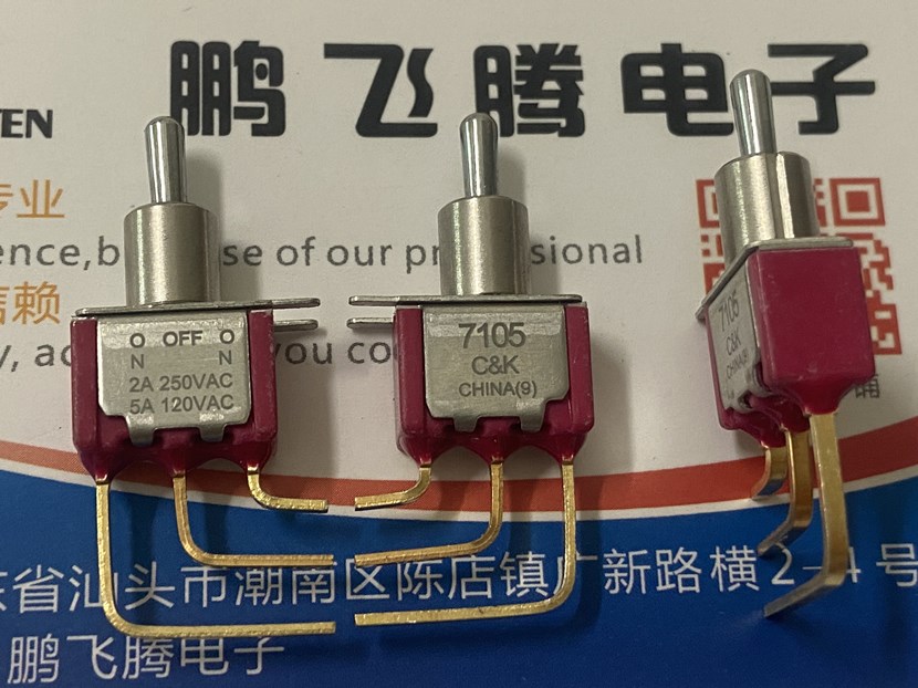 原装美国C&K 弯脚3脚3档钮子开关 7105MD9AV2BE 双复位摇头拨动