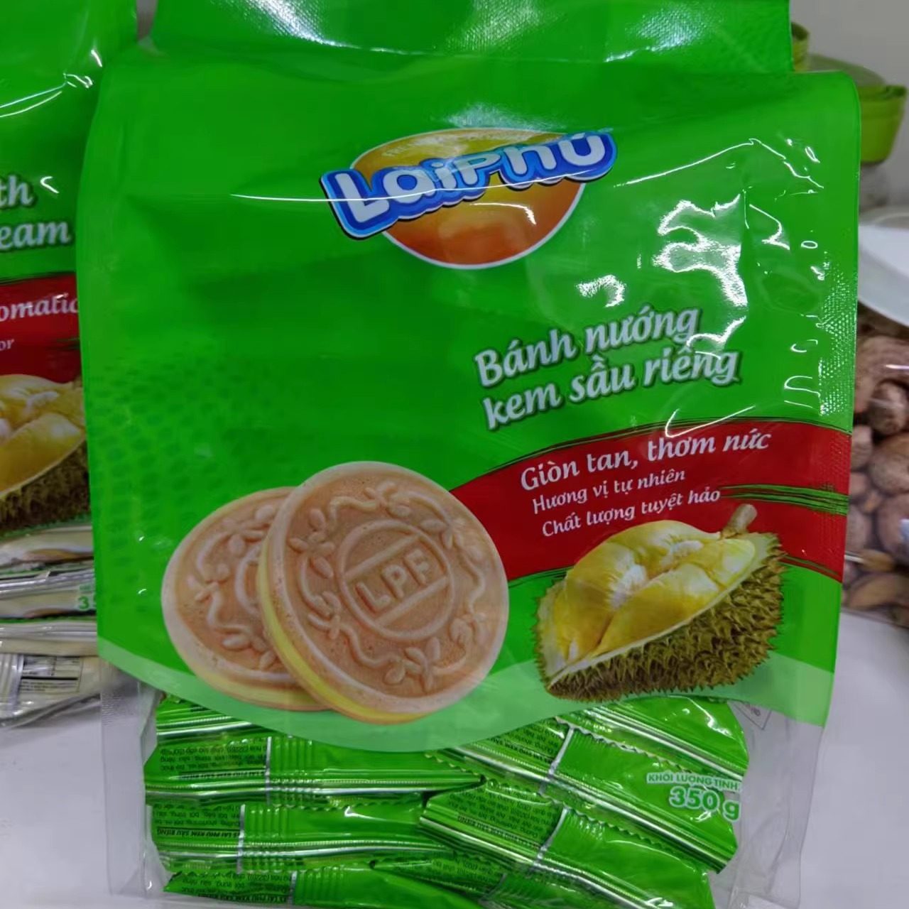 越南进口来福饼干多味Laiphu榴莲法式夹心办公网红零食特产小包装