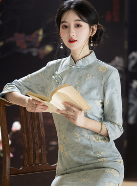 年轻款旗袍绝美麂皮绒蓝色旗袍2025秋季日常气质连衣裙旗袍