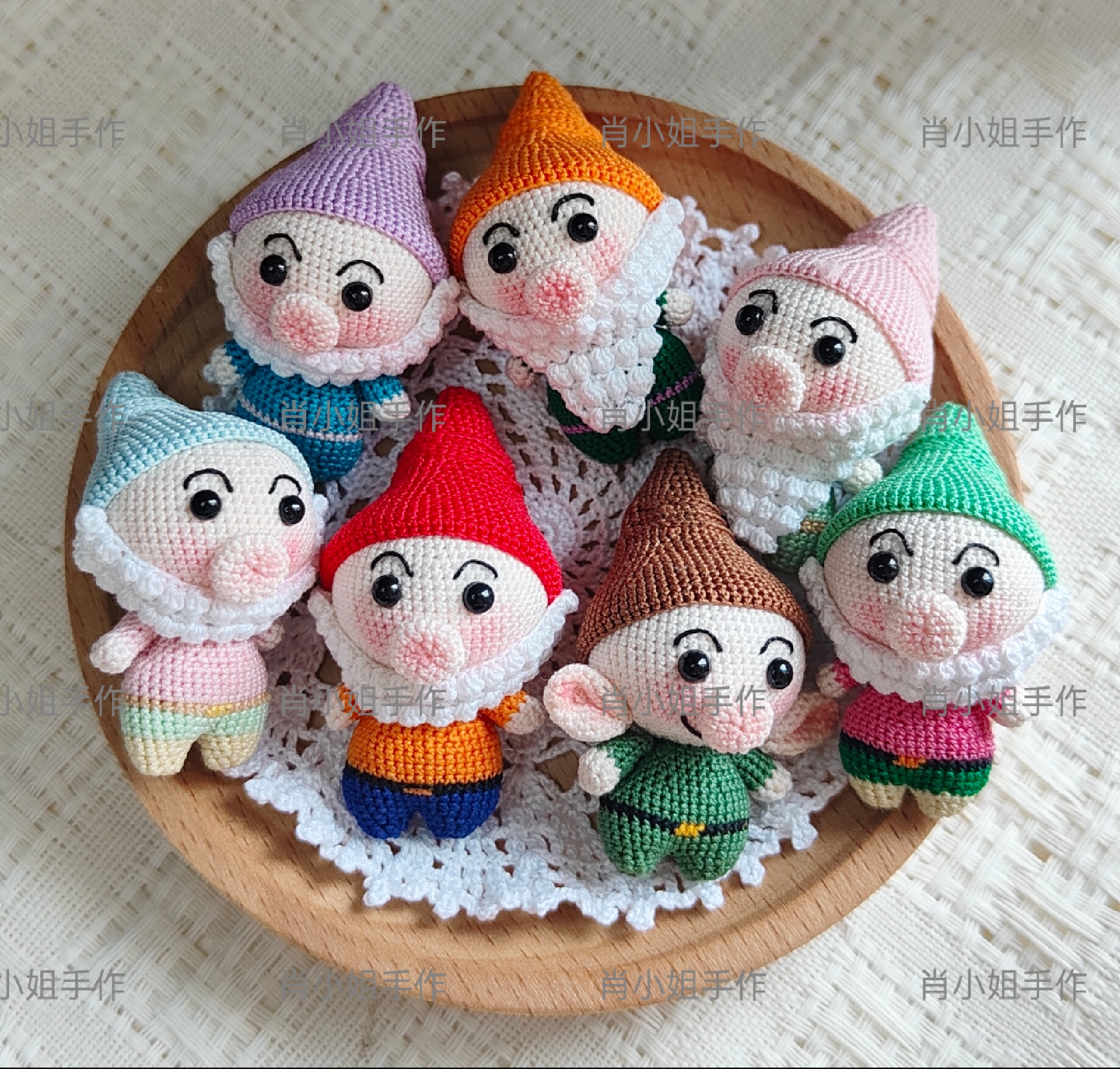 手工钩织微钩七个小矮人挂件钥匙扣礼物包包配饰胸针