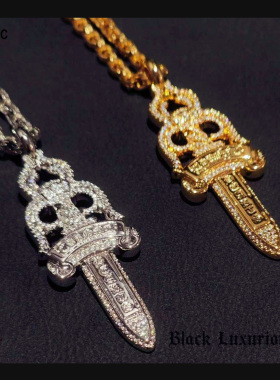 电镀黄金色镶钻刻字宝剑圣剑项链