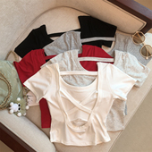 红色露背短款 上衣 裤 短袖 T恤女夏卡腰性感甜辣妹后背多巴胺配工装