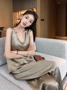 气场强大慵懒风休闲时尚气质高端无袖醋酸缎面上衣两件套装裤女夏
