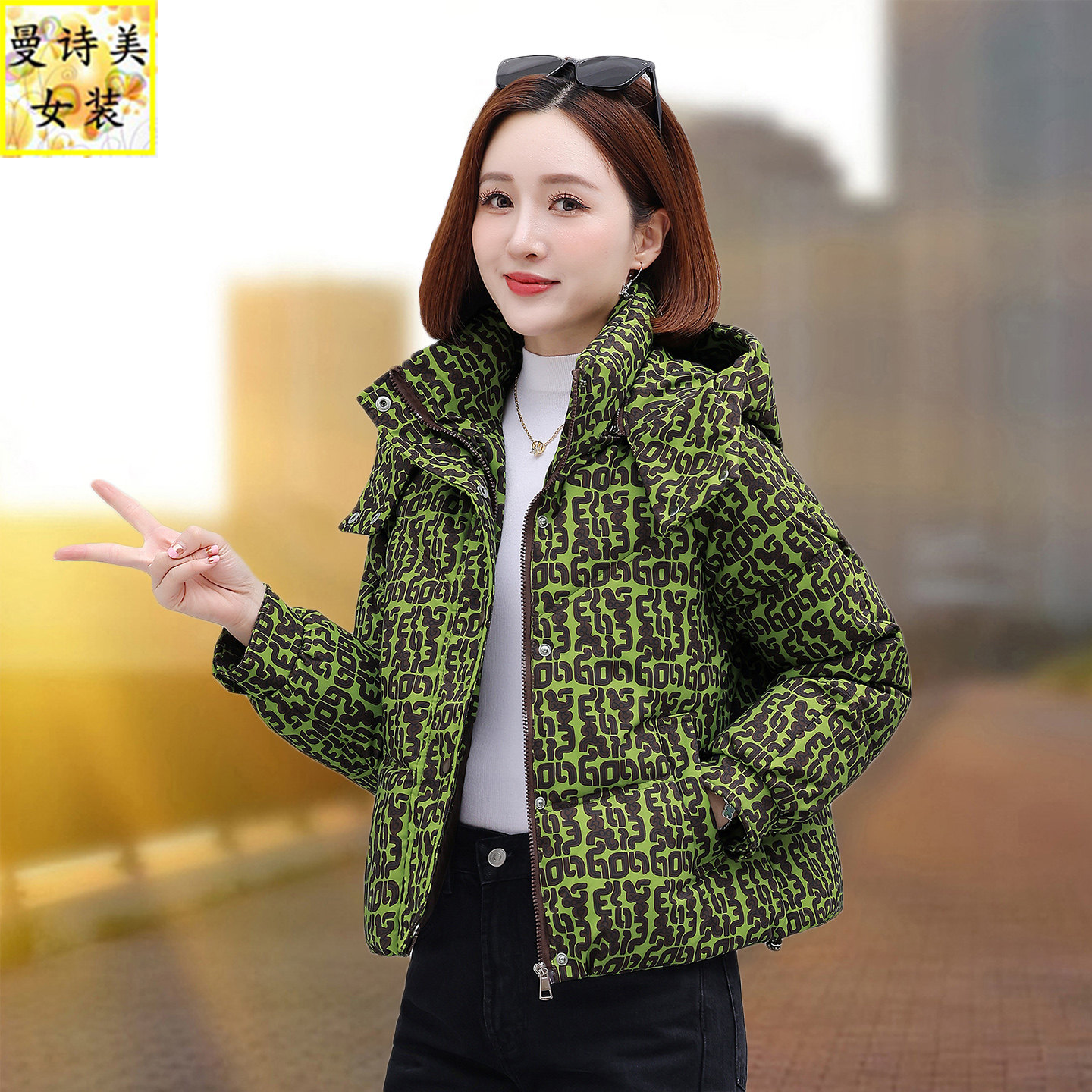 短款棉服女时尚洋气时髦2025新款冬季保暖羽绒棉衣妈妈加厚小棉袄