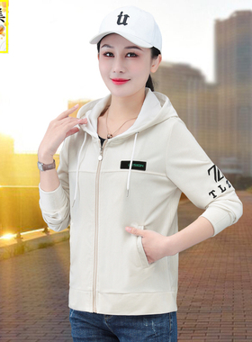 早春连帽黑色外套女短款春秋2025年春季新款百搭正肩上衣春装宽松