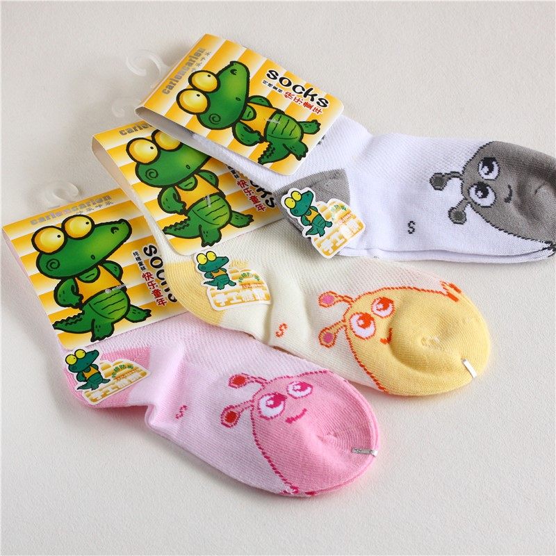 儿童宝宝棉质网眼棉质透气卡通短袜公主女孩女童袜子短袜在类目 童装/婴儿装/亲子装, 儿童袜子(0-16岁)中 - 来自Buy2taobao.com提供专业的淘宝代购服务