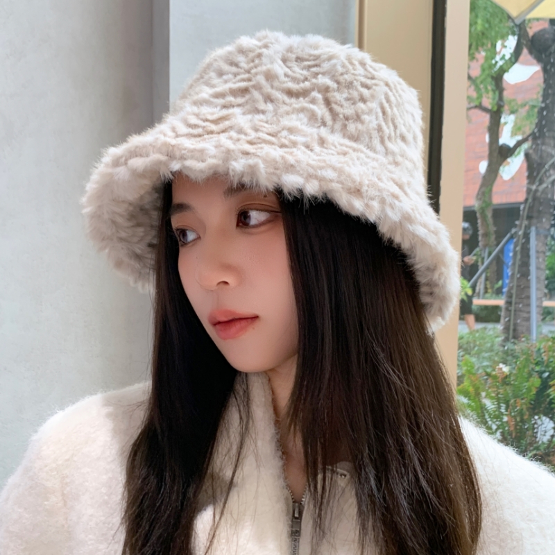 韩国东大门渔夫帽ins风显脸小毛绒帽子女生冬天加厚保暖百搭盆帽