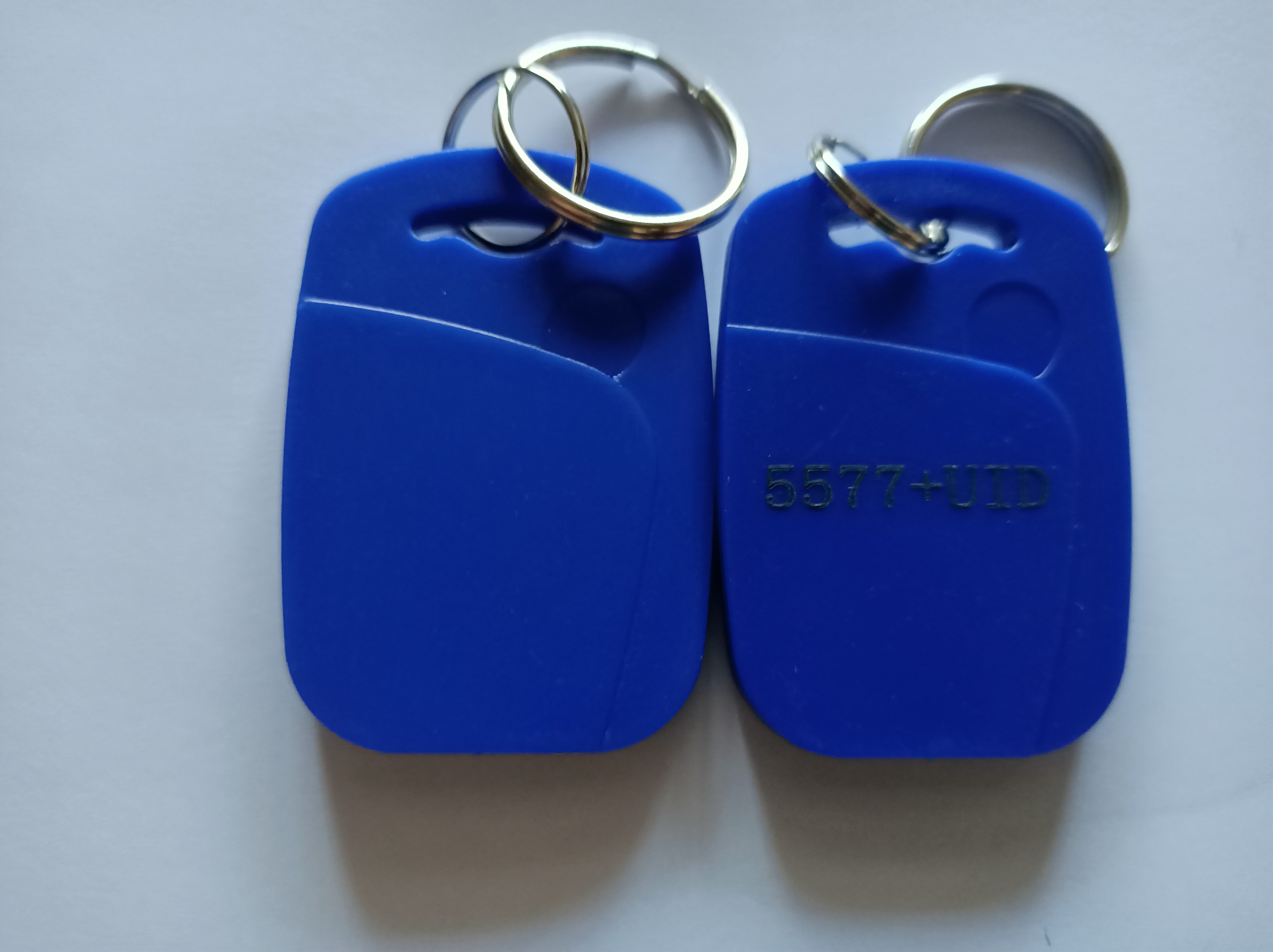 1号双芯片钥匙扣复制ID125K5200十IC复制UID加密复制电梯停车卡