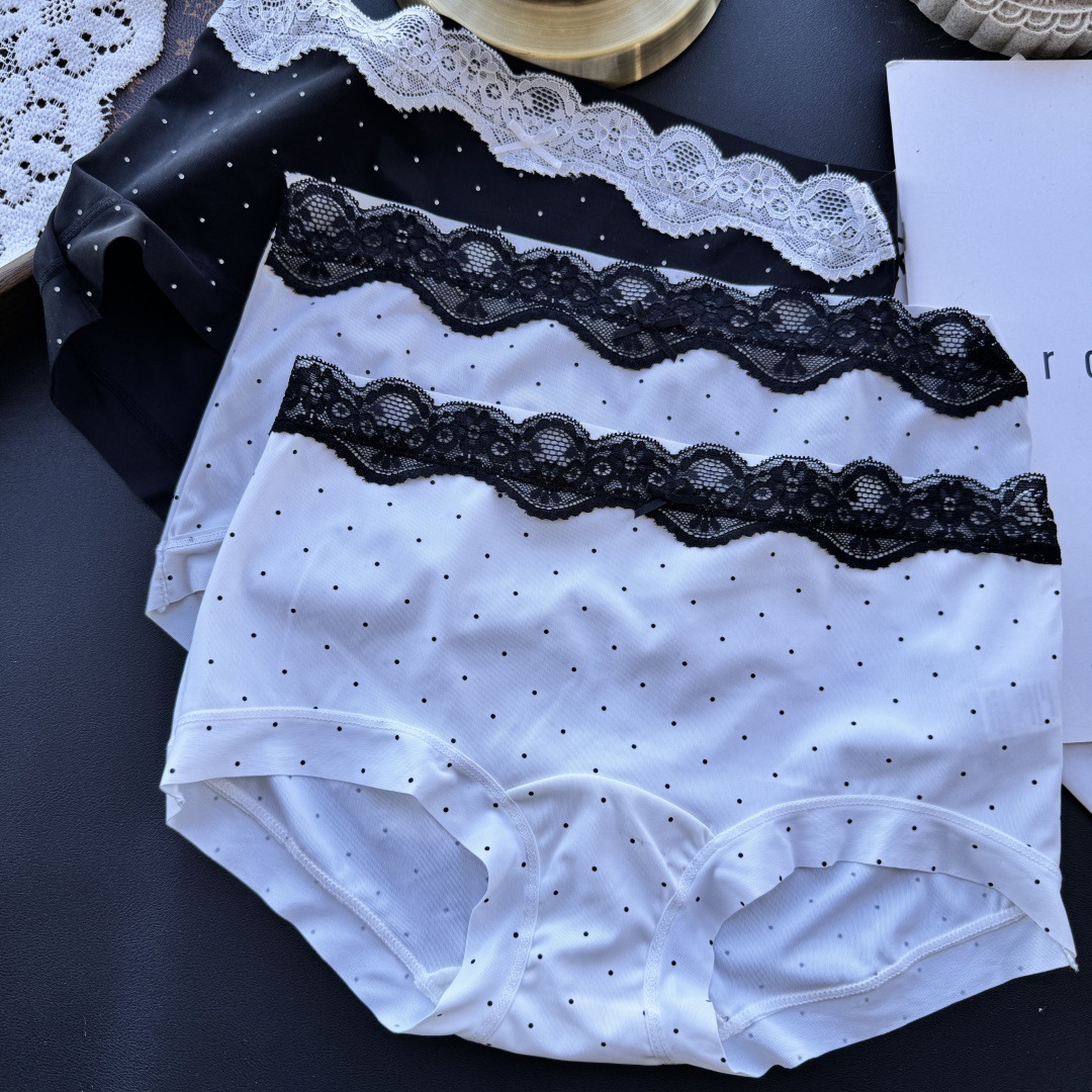 【90-140斤】3917#小平角~可爱点点波点冰丝蕾丝边宽边中腰女内裤