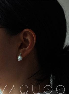 Xii天然怪石头珍珠淡淡蓝纯银耳钉ins简约小众设计s925纯银耳饰OL