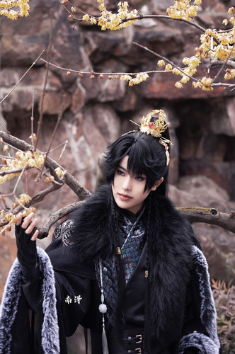 月烈奇麟踏仙君cos服测试推荐