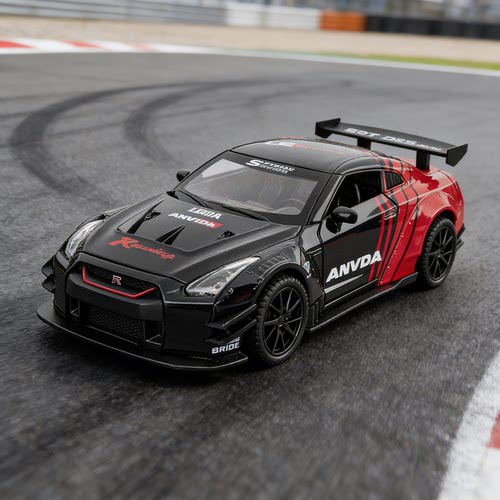 新款1:32尼桑GTR35赛道版跑车四开门声光回力合金车模型儿童玩具