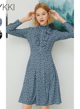 IVYKKI艾维奥莱2024春季连衣裙女碎花木耳领黑色气质修身收腰裙子