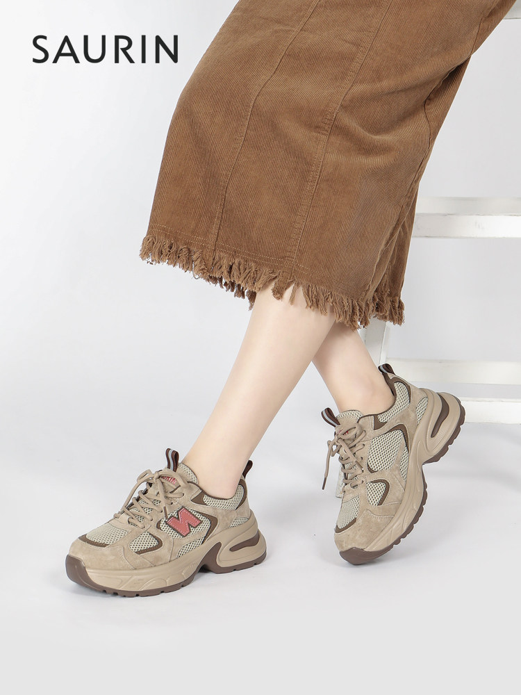 索兰女鞋2024春季新款运动休闲风n字网面厚底增高老爹鞋24ay15203