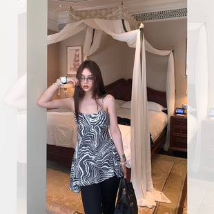 IUIU阿晶家「vintage斑马纹」日本进口面料吊带设计撞色气质背心