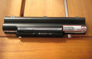 富士通S8220 S8230 S8240 S8225 S8260 电池 FMVNBP146 FPCBP145