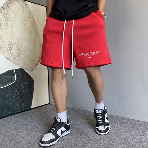 高端刺绣红色运动短裤男宽松抽绳