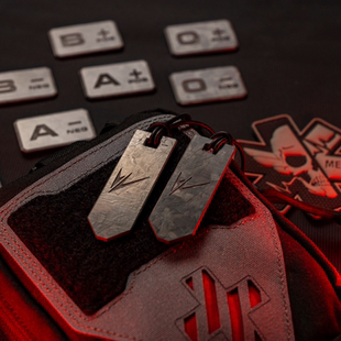 WEAVER 织巢鸟 黑标系列锻造纹纯碳纤维材质魔术贴快取拉手