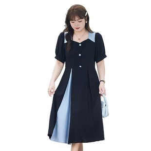 大码女装2024夏季夏款方领气质长款连衣裙显瘦胖MM收腰开叉小黑裙