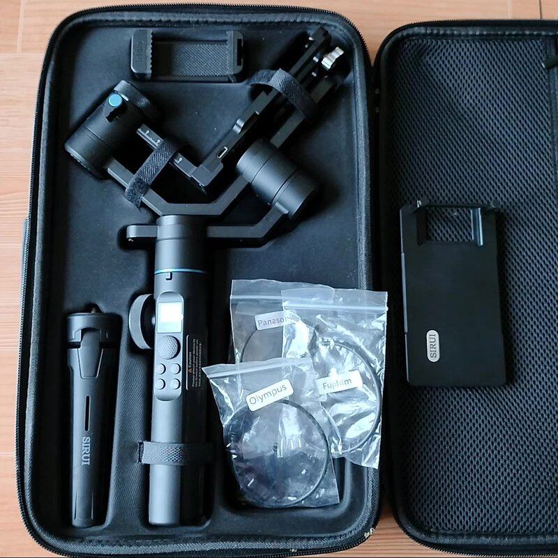 价SIRUI思锐SwiftP1微单反三轴稳定器，配件齐全，9新直拍不发货