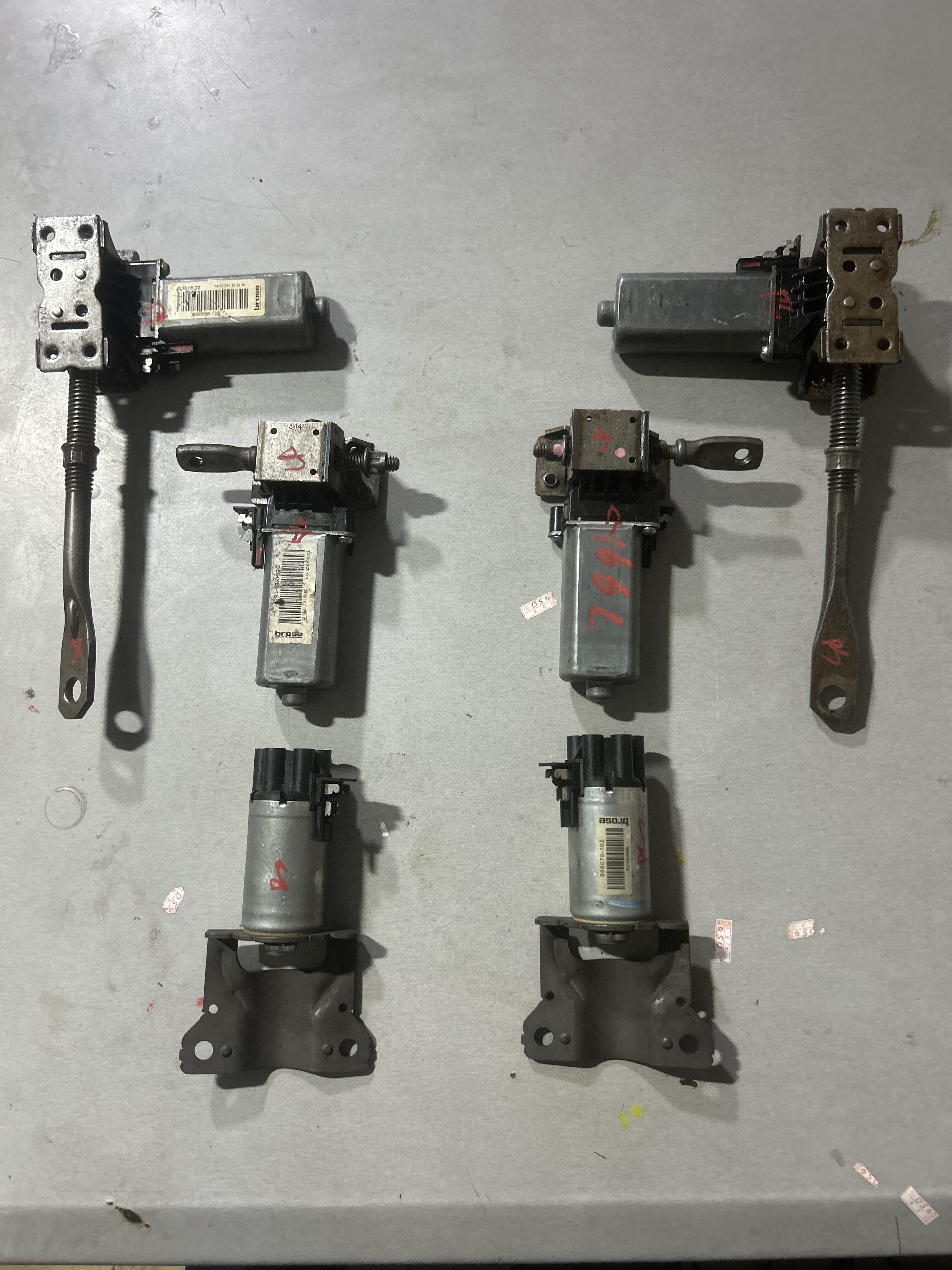 适用奔驰GLS350 ML400 GLE320 GL450 ML63座椅电机马达电动配件