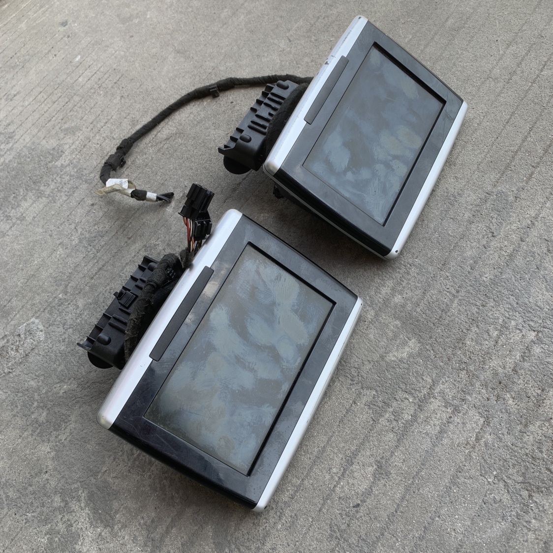 适用奔驰gL450 ML400 r300 R320 R400 ML350 GL350座椅后排娱乐屏