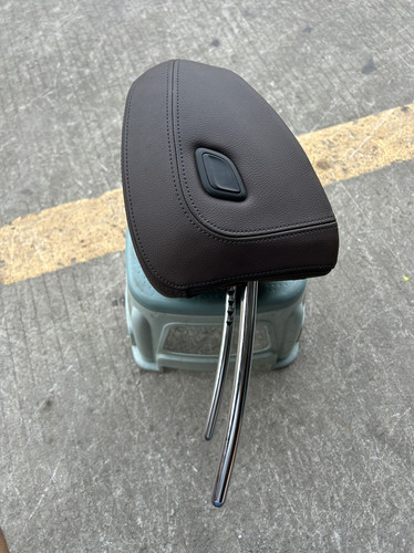 适用宝马325 330 IX3X4 4系425 420 435 座椅头枕头靠靠枕配件