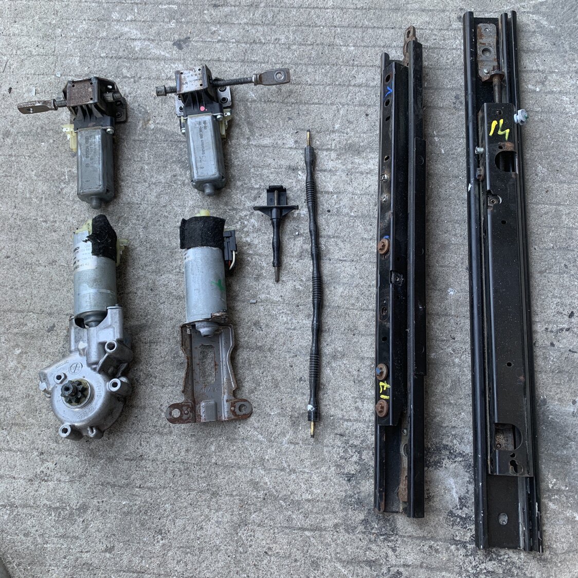 奔驰s280 s350 s400 s600 s300座椅电机滑轨导轨轨道靠背底座w221