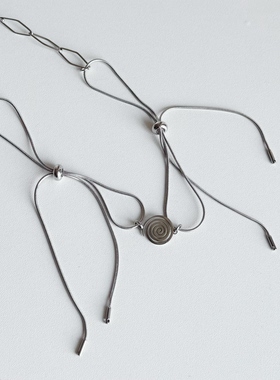 日韩系ins风漩涡蝴蝶结蛇骨拼接项链小众设计感复古y2k甜酷锁骨链