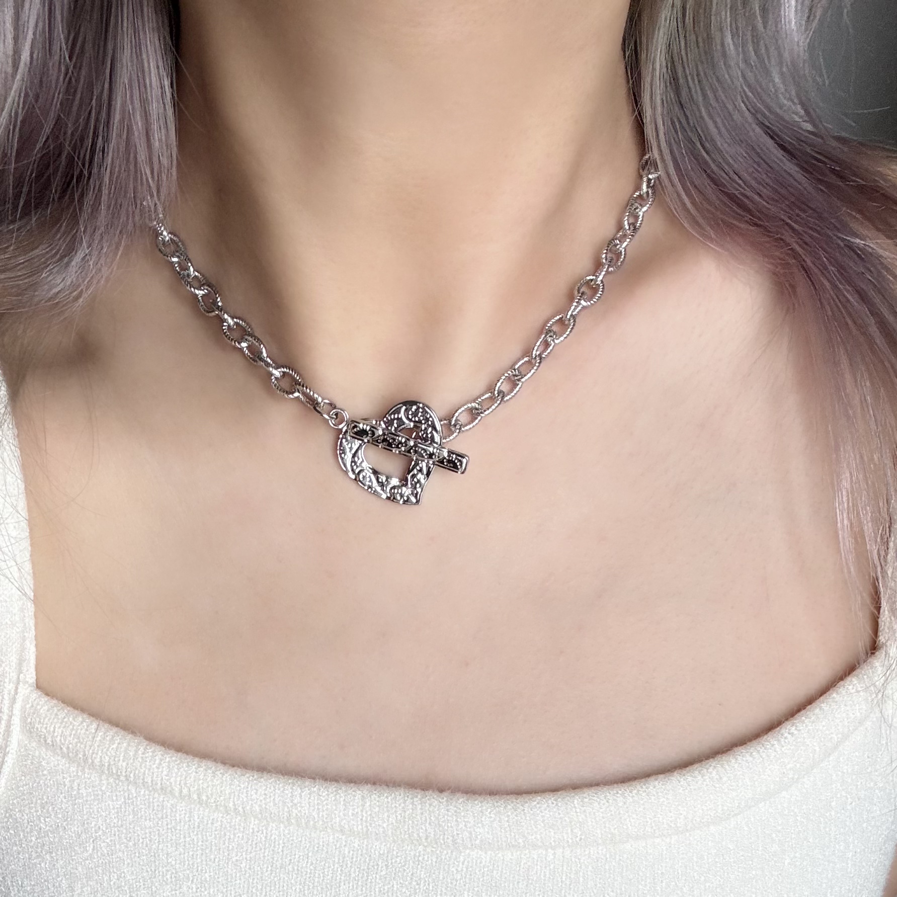 日韩系ins复古浮雕爱心ot扣项链choker小众甜酷y2k辣妹简约锁骨链