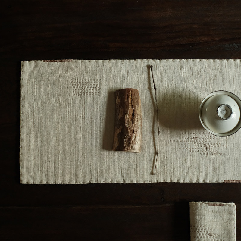 合行序 茶席 米白色 野生柞蚕丝 手工缝制 高端桌布餐垫