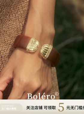 升级版毛晓彤同款轻奢手镯原木镶钻手环复古原创26新款高级感手环