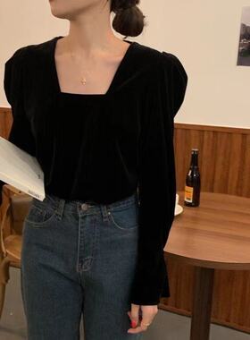 丝绒喇叭袖衬衫女春季2025新款法式复古黑色方领锁骨长袖上衣多穿