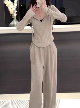 初秋显瘦时髦休闲女春秋冬连帽修身上衣阔腿裤宽松运动服两件套装
