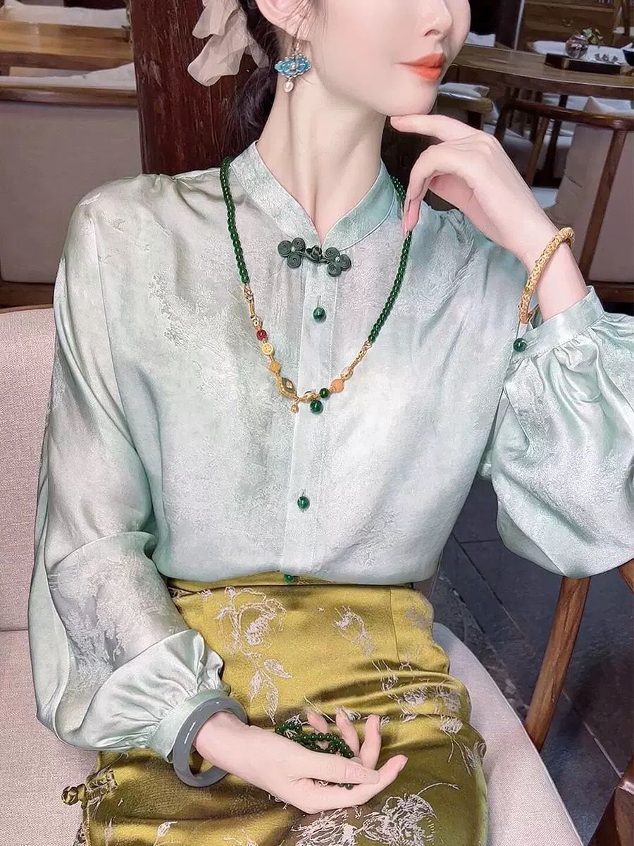 绿色真丝立领盘扣旗袍上衣女2023早秋新款复古新中式国风长袖衬衫