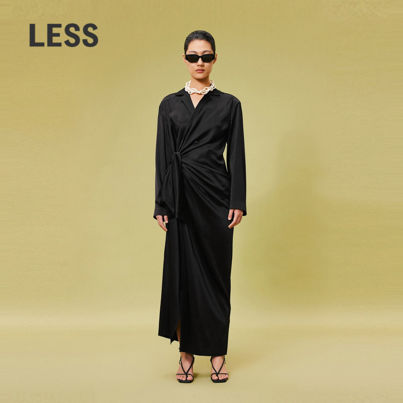LESS黑色桑蚕真丝长袖连衣裙女设计感气质抽褶收腰长裙2O3G1