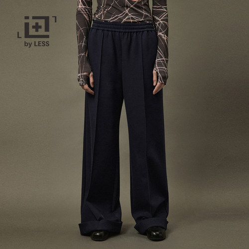 液氨空气层，触感轻薄穿着舒适，活动自在